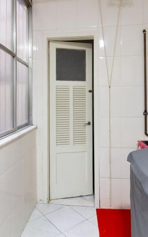 Apartamento à venda com 160m², 3 quartos e 1 vaga Apartamento à venda com 160m², 3 quartos e 1 vagaÁrea de serviço