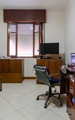 Apartamento à venda com 160m², 3 quartos e 1 vaga Apartamento à venda com 160m², 3 quartos e 1 vagaQuarto 1