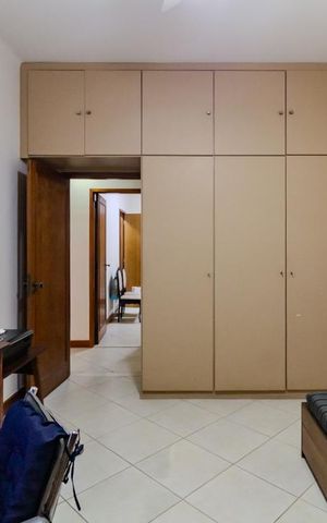Apartamento à venda com 160m², 3 quartos e 1 vaga Apartamento à venda com 160m², 3 quartos e 1 vagaQuarto 1