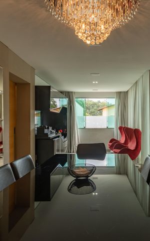 Casa à venda com 490m², 5 quartos e 8 vagas Casa à venda com 490m², 5 quartos e 8 vagasSala 2