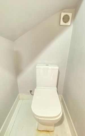 Casa para alugar com 134m², 4 quartos e 2 vagas Casa para alugar com 134m², 4 quartos e 2 vagasLavabo