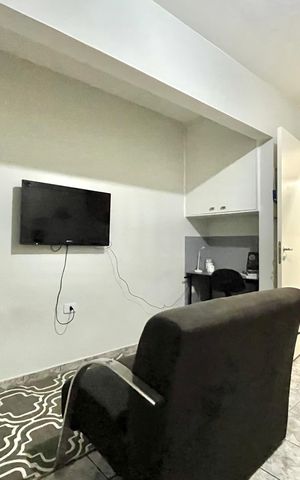 Studio à venda com 18m², 1 quarto e sem vaga Studio à venda com 18m², 1 quarto e sem vagaSala/Quarto