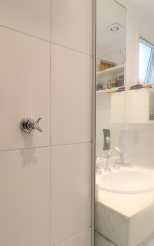 Apartamento à venda com 189m², 3 quartos e 2 vagasBanheiro da Suíte
