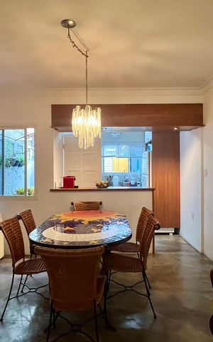 Casa para alugar com 150m², 2 quartos e 1 vaga Casa para alugar com 150m², 2 quartos e 1 vagaSala de Jantar
