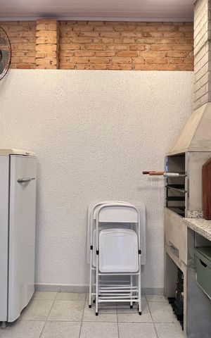 Casa para alugar com 150m², 2 quartos e 1 vaga Casa para alugar com 150m², 2 quartos e 1 vagaChurrasqueira
