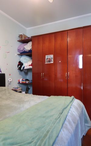 Casa à venda com 200m², 3 quartos e 2 vagasQuarto 1
