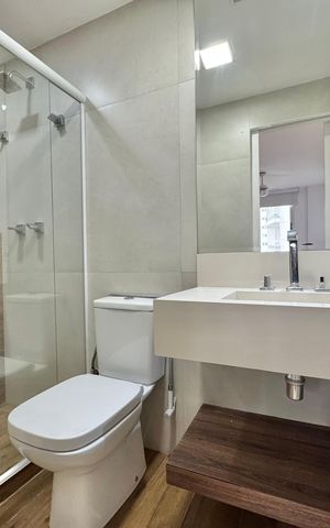 Apartamento à venda com 135m², 3 quartos e 2 vagas Apartamento à venda com 135m², 3 quartos e 2 vagasBanheiro da Suíte 2