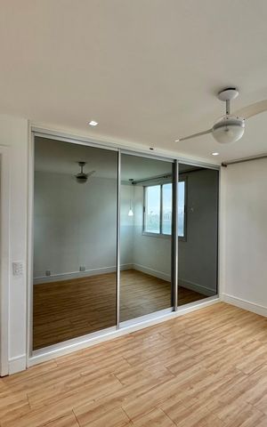 Apartamento à venda com 135m², 3 quartos e 2 vagas Apartamento à venda com 135m², 3 quartos e 2 vagasSuíte 1