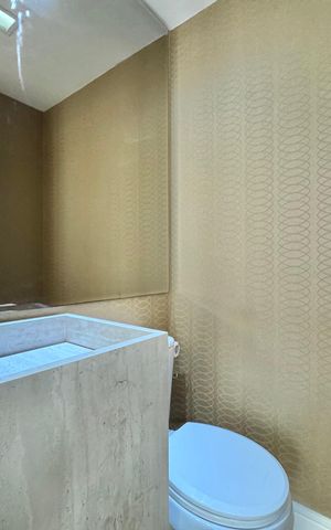 Apartamento à venda com 135m², 3 quartos e 2 vagas Apartamento à venda com 135m², 3 quartos e 2 vagasLavabo