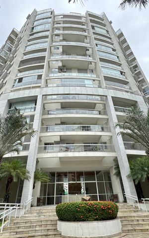 Apartamento à venda com 135m², 3 quartos e 2 vagas Apartamento à venda com 135m², 3 quartos e 2 vagasFachada
