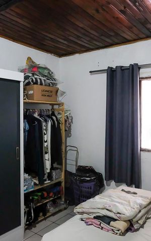 Casa à venda com 200m², 2 quartos e 2 vagasQuarto