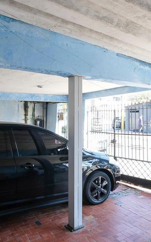 Casa à venda com 200m², 2 quartos e 2 vagasGaragem