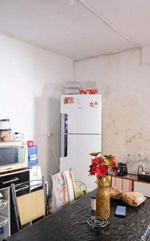 Casa à venda com 200m², 2 quartos e 2 vagasCozinha