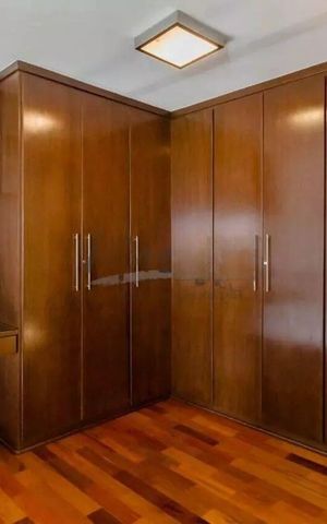 Apartamento à venda com 71m², 1 quarto e 2 vagas Apartamento à venda com 71m², 1 quarto e 2 vagasQuarto - Armários