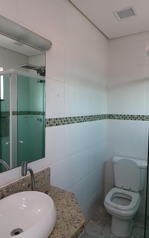 Casa à venda com 190m², 3 quartos e 4 vagasBanheiro da Suíte