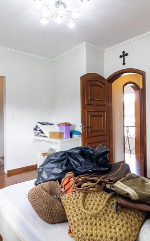 Casa à venda com 600m², 3 quartos e 7 vagas Casa à venda com 600m², 3 quartos e 7 vagasSuíte 2