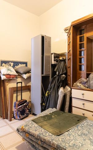 Casa à venda com 600m², 3 quartos e 7 vagas Casa à venda com 600m², 3 quartos e 7 vagasQuarto de Serviço