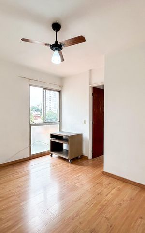 Apartamento para alugar com 32m², 1 quarto e 1 vaga Apartamento para alugar com 32m², 1 quarto e 1 vagaSala