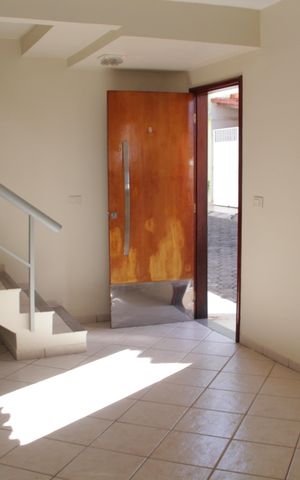 Casa de condomínio à venda com 184m², 3 quartos e 3 vagasSala