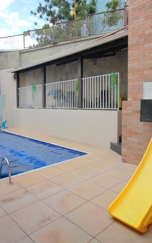 Apartamento à venda com 300m², 4 quartos e 2 vagasPiscina