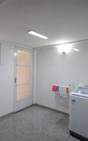 Apartamento à venda com 300m², 4 quartos e 2 vagasÁrea de Serviço