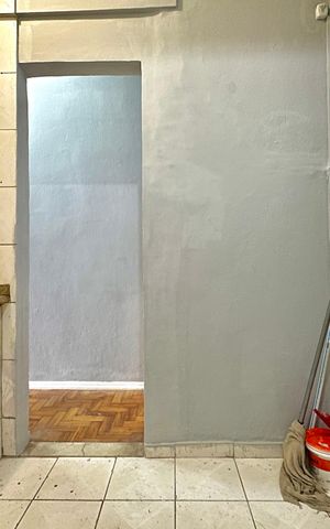 Apartamento à venda com 47m², 1 quarto e sem vaga Apartamento à venda com 47m², 1 quarto e sem vagaCozinha e Área de Serviço