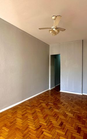 Apartamento à venda com 47m², 1 quarto e sem vaga Apartamento à venda com 47m², 1 quarto e sem vagaSala