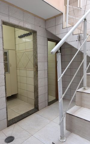 Casa para alugar com 107m², 2 quartos e 1 vagaQuintal