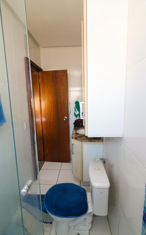 Casa para alugar com 308m², 3 quartos e 4 vagas Casa para alugar com 308m², 3 quartos e 4 vagasBanheiro da Suíte 2