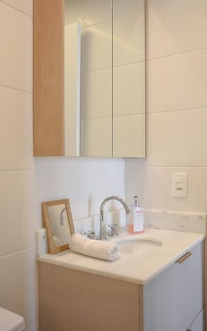 Apartamento à venda com 56m², 2 quartos e 1 vagaBanheiro da Suite