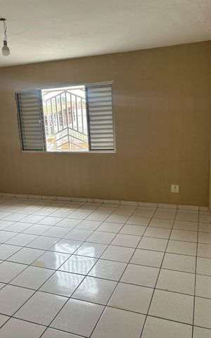 Casa à venda com 160m², 3 quartos e 4 vagas