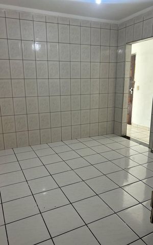 Casa à venda com 160m², 3 quartos e 4 vagas