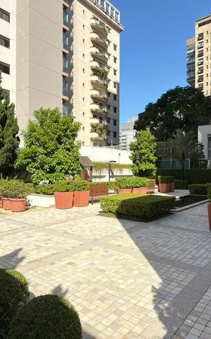Apartamento à venda com 292m², 3 quartos e 5 vagas