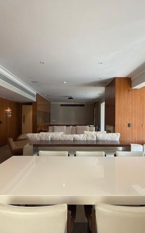 Apartamento à venda com 292m², 3 quartos e 5 vagas