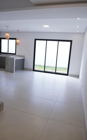Casa de condomínio para alugar com 173m², 3 quartos e 2 vagas