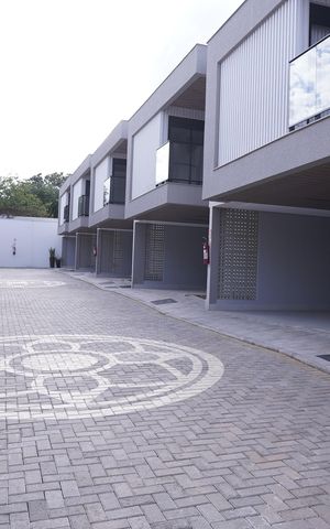 Casa de condomínio para alugar com 173m², 3 quartos e 2 vagas