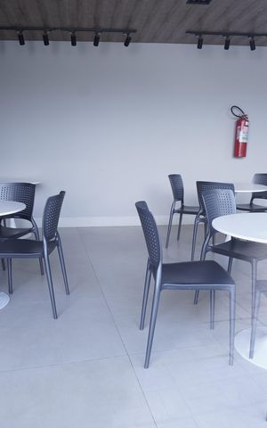 Casa de condomínio para alugar com 173m², 3 quartos e 2 vagas