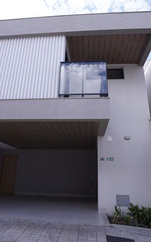 Casa de condomínio para alugar com 173m², 3 quartos e 2 vagas