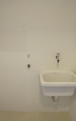 Casa de condomínio para alugar com 173m², 3 quartos e 2 vagas