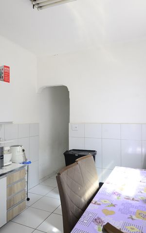 Casa à venda com 360m², 8 quartos e sem vaga Casa à venda com 360m², 8 quartos e sem vagaCozinha