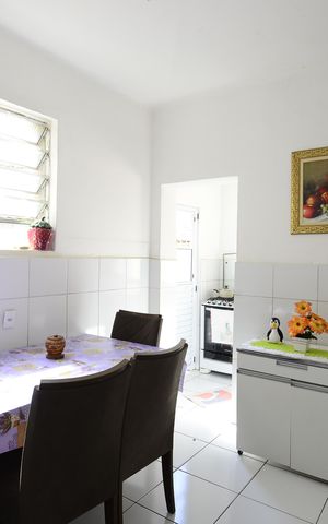 Casa à venda com 360m², 8 quartos e sem vaga Casa à venda com 360m², 8 quartos e sem vagaCozinha