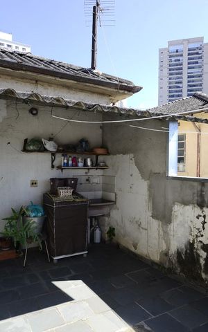 Casa à venda com 360m², 8 quartos e sem vaga Casa à venda com 360m², 8 quartos e sem vagaCasa 2 - Área de Serviço