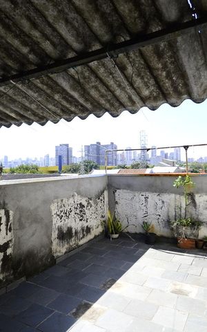 Casa à venda com 360m², 8 quartos e sem vaga Casa à venda com 360m², 8 quartos e sem vagaCasa 2 - Área de Serviço
