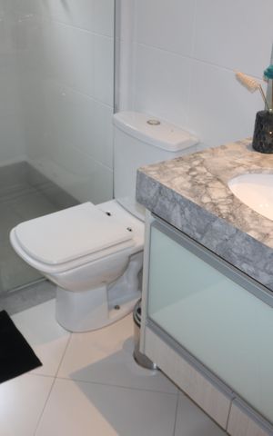 Apartamento à venda com 254m², 3 quartos e 6 vagasBanheiro da Suíte 3