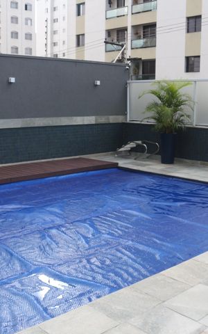 Apartamento à venda com 254m², 3 quartos e 6 vagasÁrea comum - Piscina