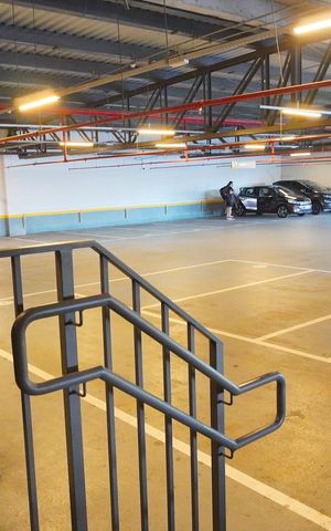 Studio à venda com 36m², 1 quarto e 1 vaga Studio à venda com 36m², 1 quarto e 1 vagaGaragem