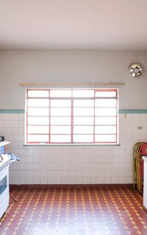 Casa à venda com 250m², 6 quartos e 2 vagasCozinha