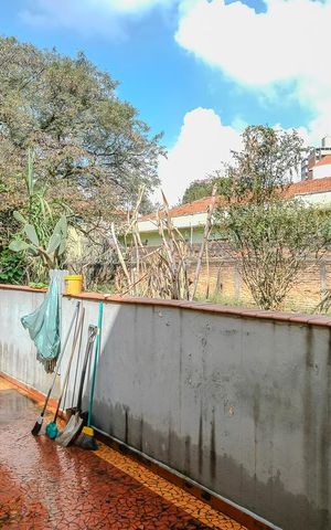 Casa à venda com 250m², 6 quartos e 2 vagasGaragem e quintal