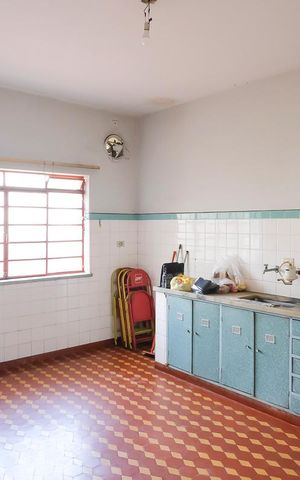 Casa à venda com 250m², 6 quartos e 2 vagasCozinha