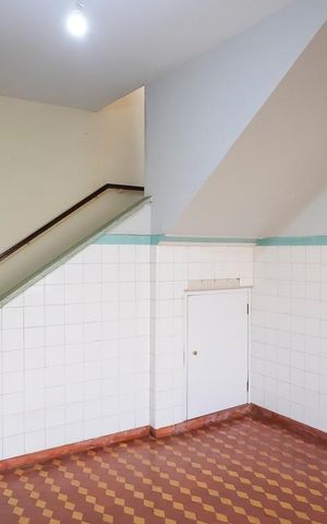 Casa à venda com 250m², 6 quartos e 2 vagasCopa
